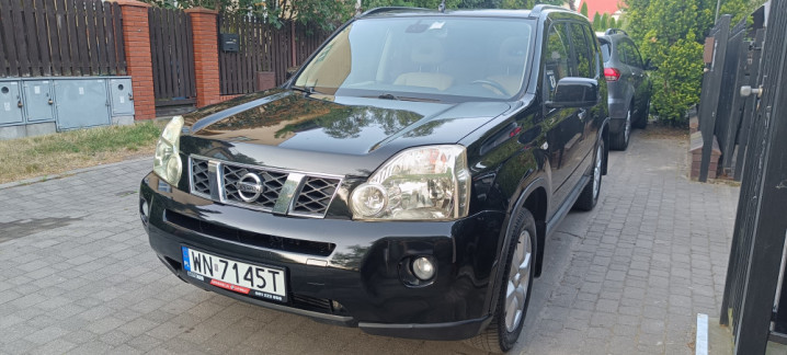 Nissan X-Trail II 2.0 dCi LE 4X4, automat,skóra ,150 KM,panorama,kamer