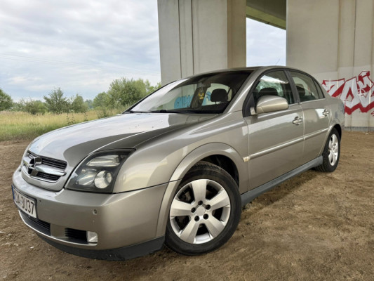 ** Opel Vectra C 2.2 Benzyna ** Przegląd na Rok ** Ładna Zadbana *