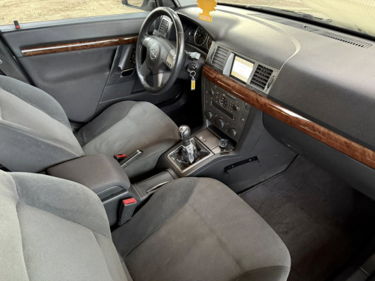 ** Opel Vectra C 2.2 Benzyna ** Przegląd na Rok ** Ładna Zadbana *