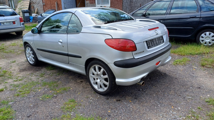 Peugeot 206 CC 2003 r 2.0 benzyna