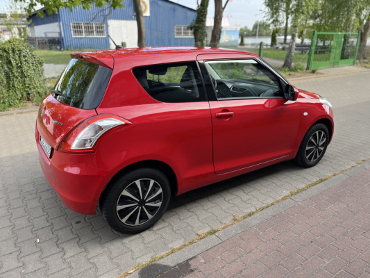 Suzuki Swift V Rok 2017/2017rej. 60 tys km przebiegu. Benzyna