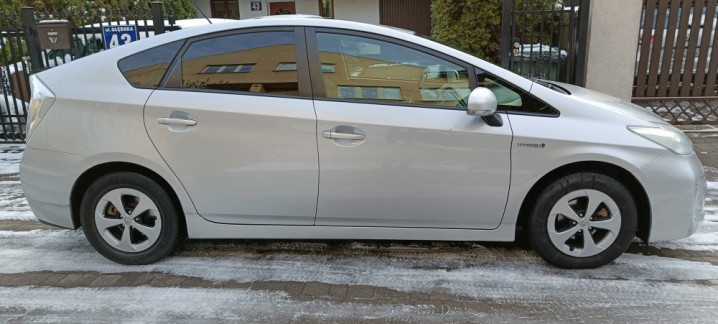 Toyota Prius III 1.8 Hybryda
