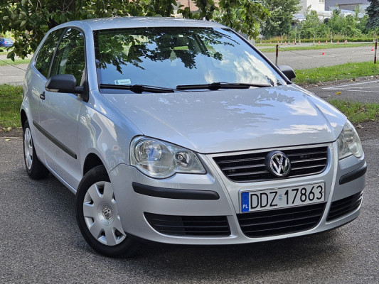 Volkswagen Polo IV / Benzyna / Zadbany / Climatronic / Oszczędny /