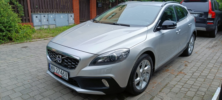 Volvo V40 II Cross Country 2.0 T4 Summum AWD,180 KM,automat,mały przeb