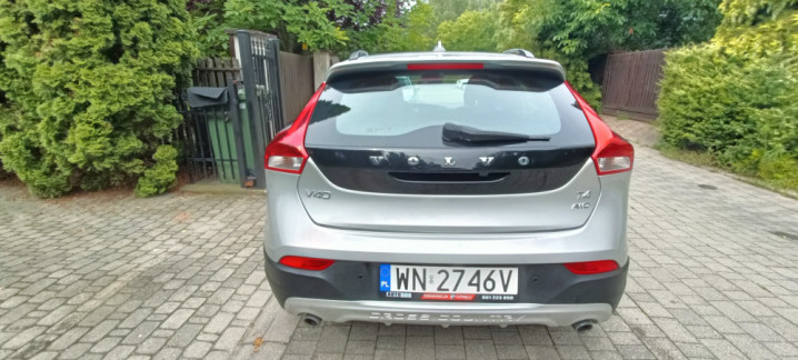 Volvo V40 II Cross Country 2.0 T4 Summum AWD,180 KM,automat,mały przeb