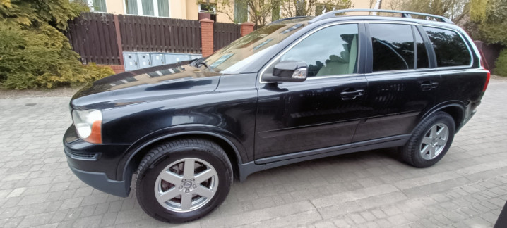 Volvo XC90 I 2.4 D5 Momentum AWD, automat,bezwypadkowy,skóra,nawigacja