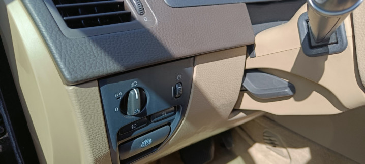 Volvo XC90 I 2.4 D5 Momentum AWD, automat,bezwypadkowy,skóra,nawigacja
