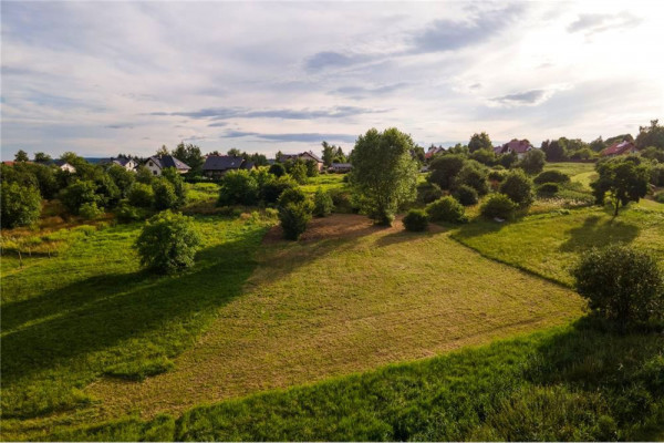 Budowlana działka w Siedlcu gm.Krzeszowice - dz. B