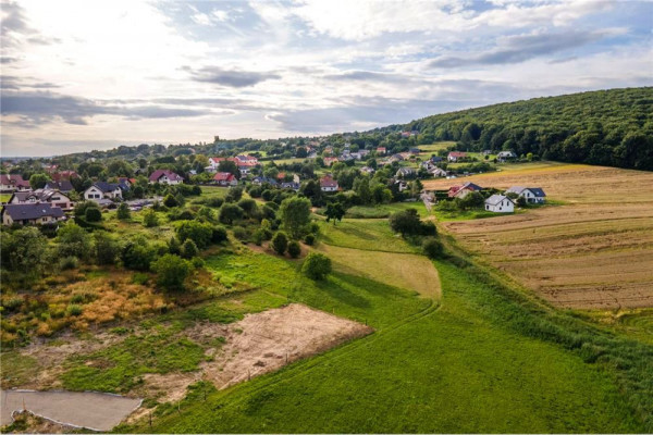 Budowlana działka w Siedlcu gm.Krzeszowice - dz. B