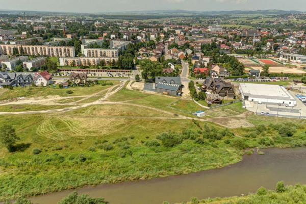 Działka usługowa w Nowym Targu ul. Sikorskiego