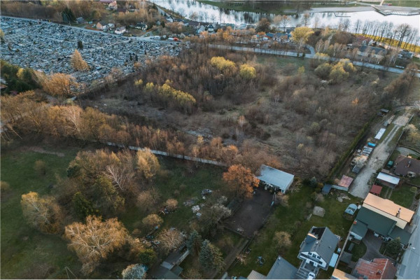 Działka 2,1 HA w centrum miejscowości Szydłowiec