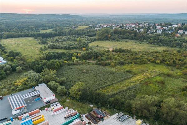 Usługowa działka w Krakowie - ul. Skotnicka