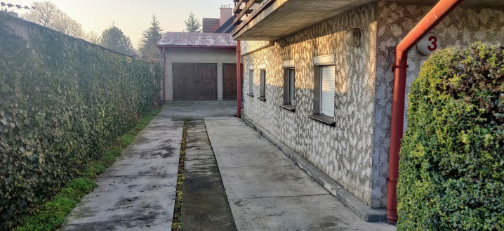 Wynajmę Miejsce w Garażu Murowanym Na Motocykl Skuter Rowery Cena 120