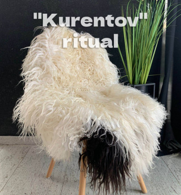 Long-haired sheepskin in Kurrent and Kurentovanje