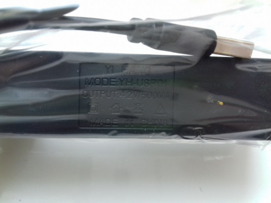 Ładowarka USB do akumulatorów 3,7V 14500, 18650, różne długości akumul