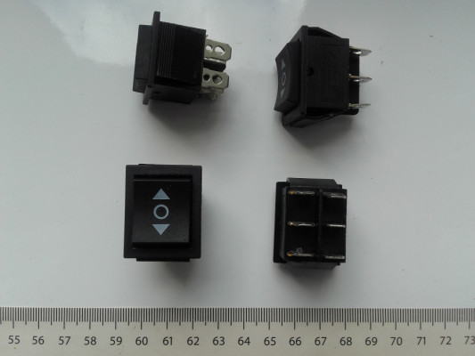 Przełącznik kołyskowy, 3-pozycje On-Off-On automatyczny powrót, 6-pin
