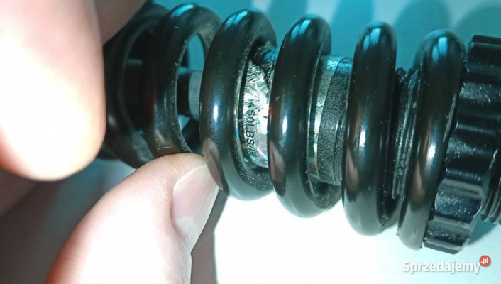 Tylne amortyzatory 125mm otwór 8mm sprężyna 6,3mm 450LBS