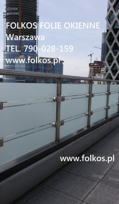 Oklejamy balkony Warszawa -folia matowa na szyby balkonowe -sprzedaż