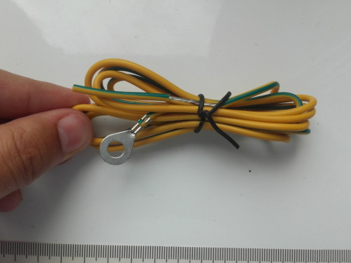 Kabel linka z końcówką oczko, pojedynczy, 140cm, żółto-zielony