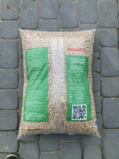 Pellet drzewny certyfikowany REZULT A1 ENplus / Darmowa dostawa