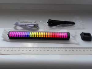 Oświetlenie RGB 32 diody, App, BT, 3D, sterowane dźwiękiem, USB z pods