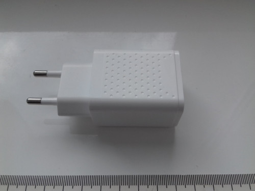 Ładowarka 30, AR-884, USB-C + 2xUSB-A 12W 5V 2,4A, NOWA, 3058632334944