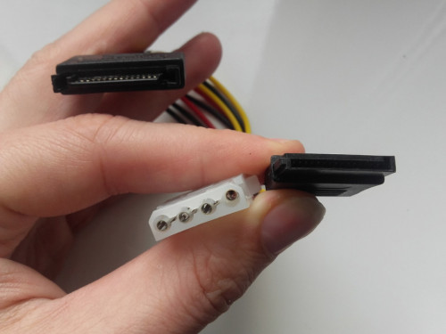 Rozdzielacz zasilania z SATA na MOLEX+SATA 19cm, nowy kabel SATA do MO