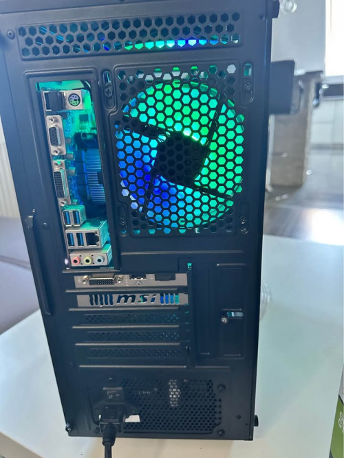 Komputer Gamingowy RGB i5-8400, gtx 1060 6GB, 16gb ram ddr4 ssd +hdd I