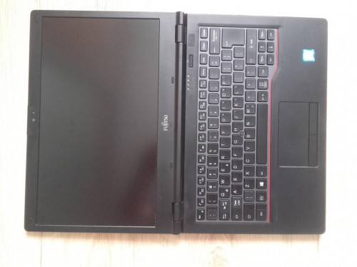 Laptop Fujitsu Lifebook E449, Core i3 8130U, 16GB, 256GB, FullHD, USB-