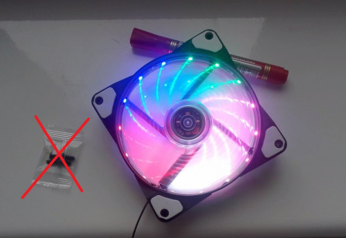 Wentylator 120mm PC z RGB, podświetlany multicolor, złącze Molex, NOWY