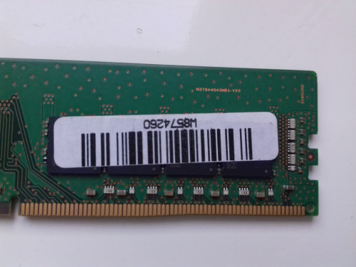 Samsung DDR4, 32GB, PC4 3200MHz, 2933Mbps, 1,2V, M378A4G43AB2-CWE, W85