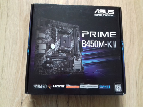 Pudełko od płyty głównej ATX Asus Prime B450M-KII, DVD, papiery, SCM0K