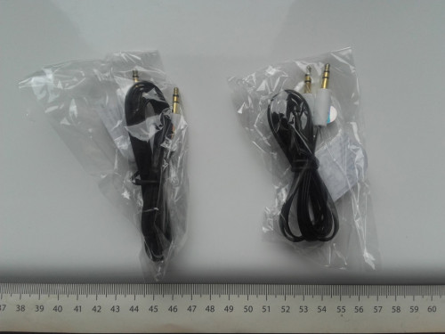 Kabel audio 1m AUX miniJack 3,5mm płaski, stereo 100cm QR raltek
