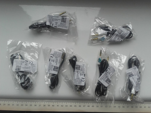 Kabel audio 1m AUX miniJack 3,5mm płaski, stereo 100cm QR raltek