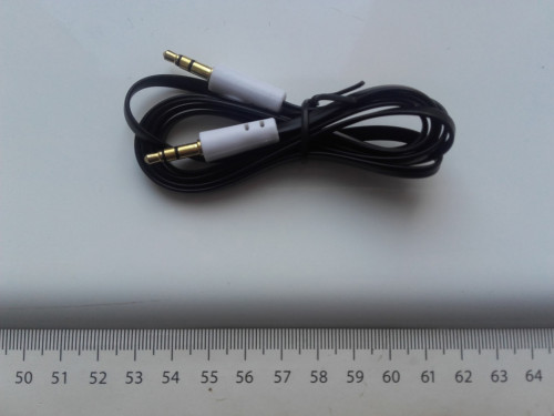 Kabel audio 1m AUX miniJack 3,5mm płaski, stereo 100cm QR raltek