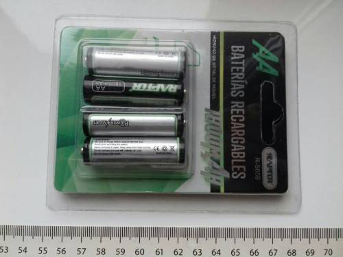 Akumulatorki Ni-MH 1,2V, AA 1800mAh 4sztuki w opakowaniu RAPTOR R-S659