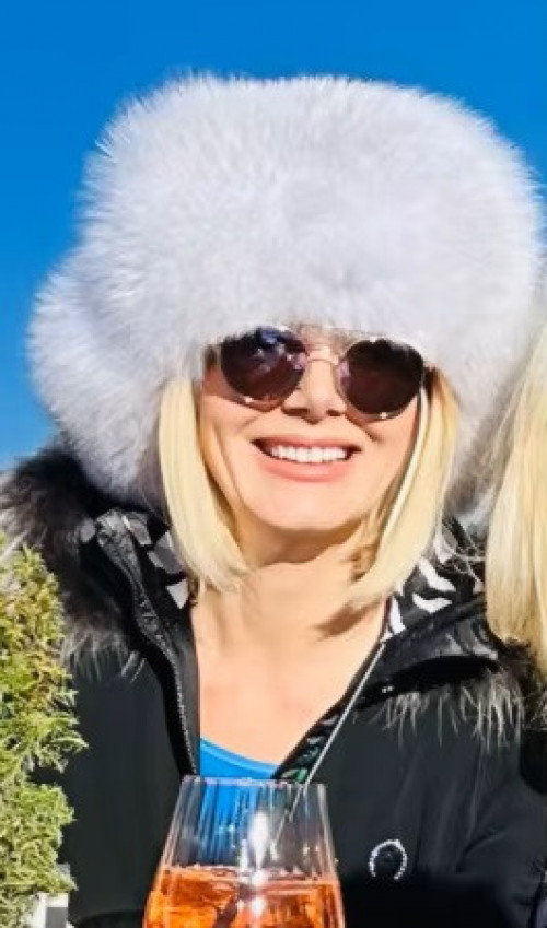 Naturalna czapka z futra szopa w 4 kolorach