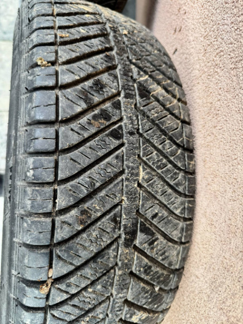 Witam posiadam do sprzedania alufelgi 5x110 wraz z oponami 195/65/R15