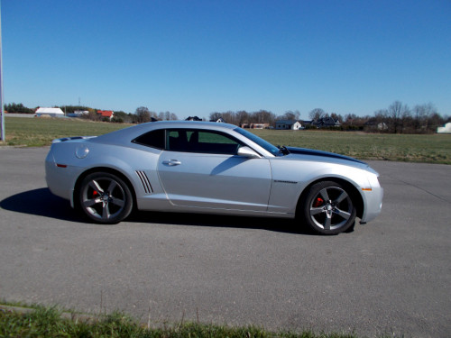 Chevrolet Camaro bez szpachli, rdzy itp. mały przebieg