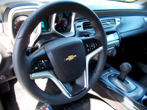 Chevrolet Camaro bez szpachli, rdzy itp. mały przebieg