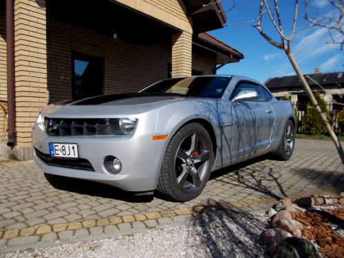 Chevrolet Camaro bez szpachli, rdzy itp. mały przebieg