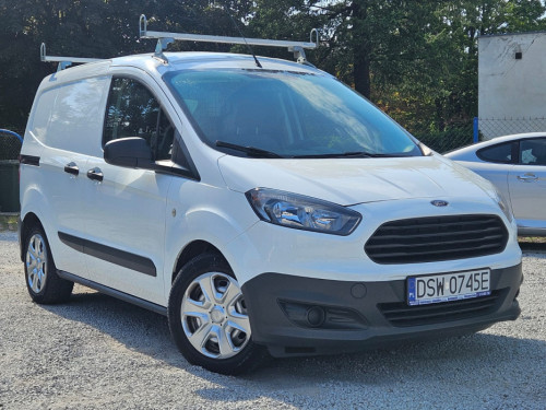 Ford Transit Courier /Benzyna/Hak/Śliczny/Mały Przebieg/Faktura VAT 23