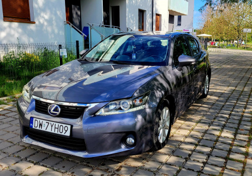 Lexus CT200H