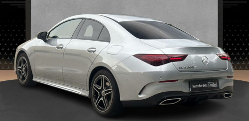 Mercedes-Benz CLA 200 - GD8T610