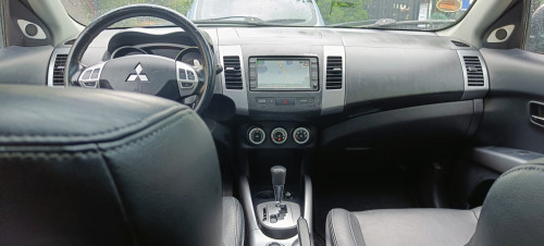Mitsubishi Outlander II 2.4 MIVEC Instyle,4WD, 170KM, automat, skóra,