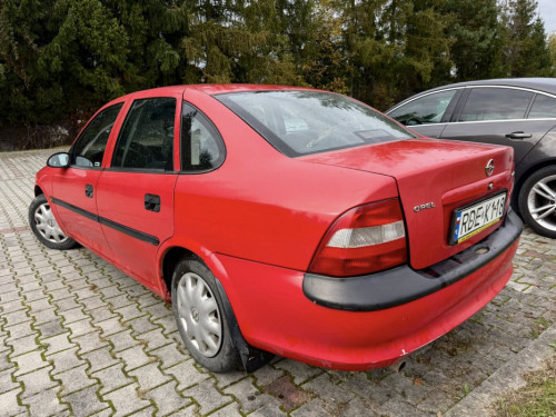 ** Opel Vectra 1.6 8V z Gazem ** Opłaty Ważne **