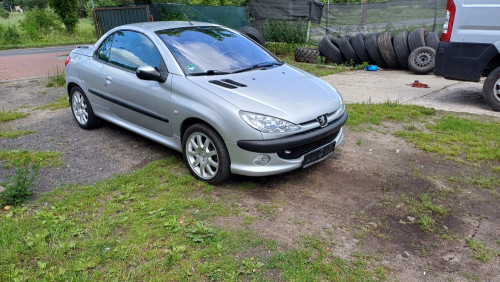 Peugeot 206 CC 2003 r 2.0 benzyna