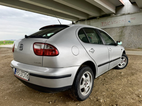 ** Seat Leon 1.6 Benzyna ** 2001r ** Ładny Zadbany **