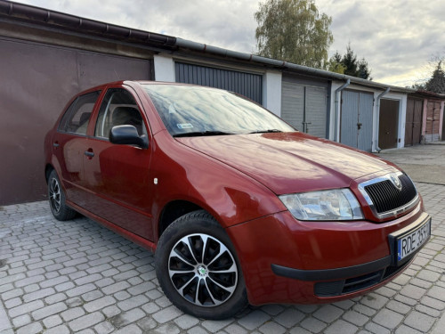 ** Skoda Fabia 1.2 Benzyna ** 2002r Niski Przebieg **