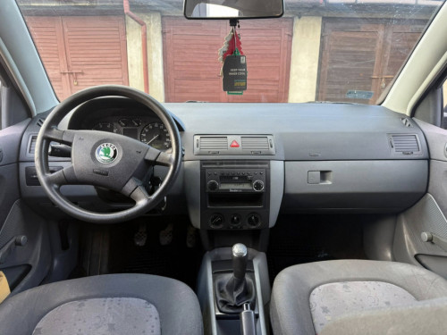 ** Skoda Fabia 1.2 Benzyna ** 2002r Niski Przebieg **